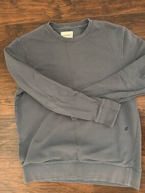Club Monaco Men’s Slate Blue Crewneck Sweater